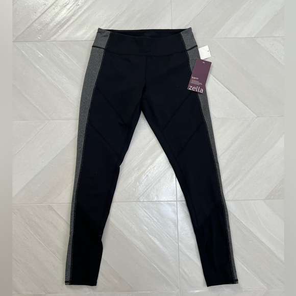 NWT Zella black leggings with metallic stripe size medium - Picture 2 of 6